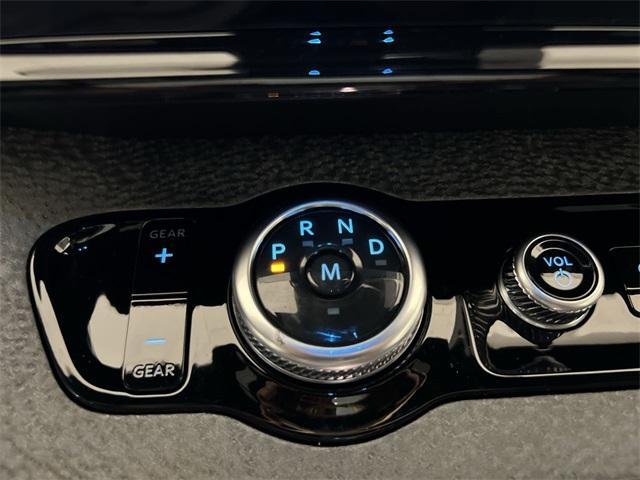 new 2025 Ford Expedition car, priced at $84,540