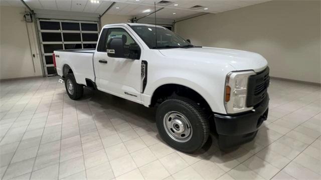 new 2025 Ford F-250 car, priced at $61,300