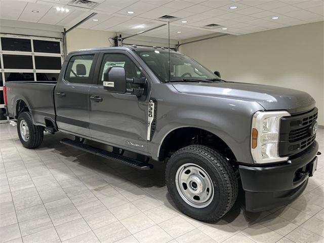 new 2024 Ford F-350 car, priced at $63,165