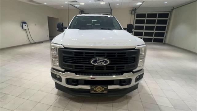 new 2024 Ford F-350 car, priced at $64,760