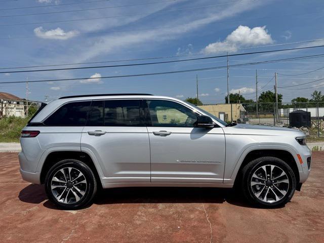 new 2025 Jeep Grand Cherokee car, priced at $56,168