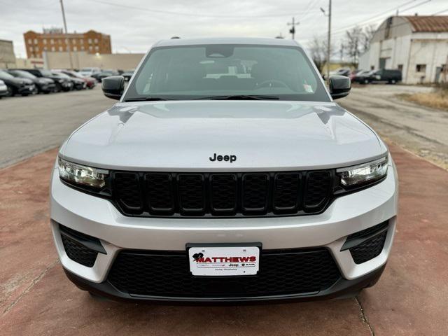 new 2025 Jeep Grand Cherokee car, priced at $41,489