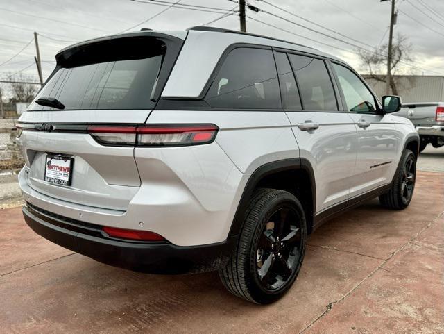 new 2025 Jeep Grand Cherokee car, priced at $41,489