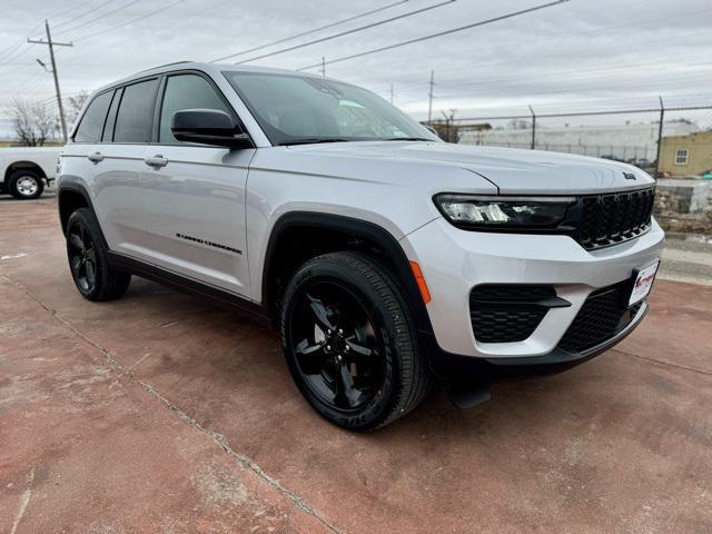 new 2025 Jeep Grand Cherokee car, priced at $41,489