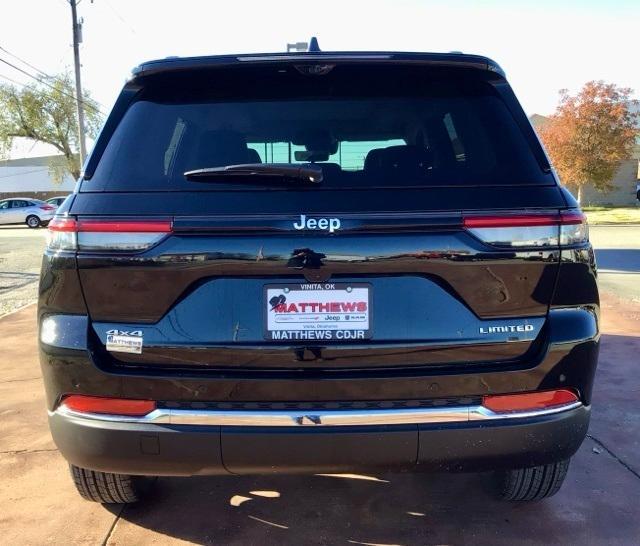 new 2024 Jeep Grand Cherokee car, priced at $49,299