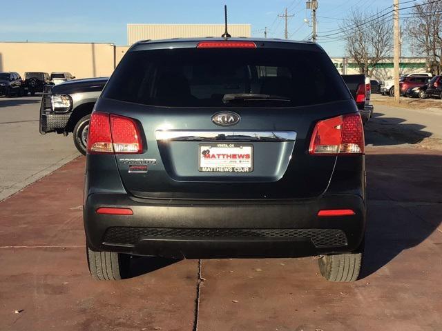 used 2011 Kia Sorento car, priced at $4,000