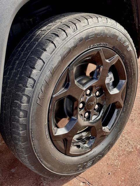 used 2023 Jeep Compass car, priced at $28,000