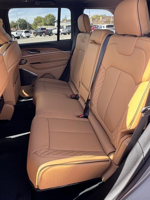 new 2025 Jeep Grand Cherokee car, priced at $64,750