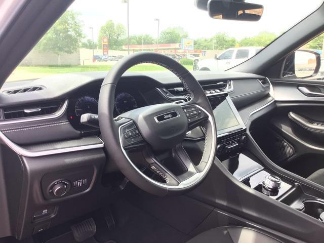 new 2025 Jeep Grand Cherokee L car, priced at $43,978