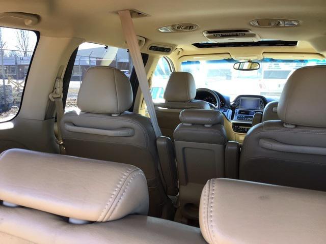 used 2010 Honda Odyssey car, priced at $7,000