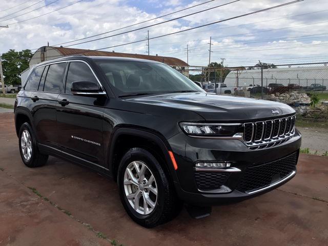 used 2023 Jeep Grand Cherokee car, priced at $32,000