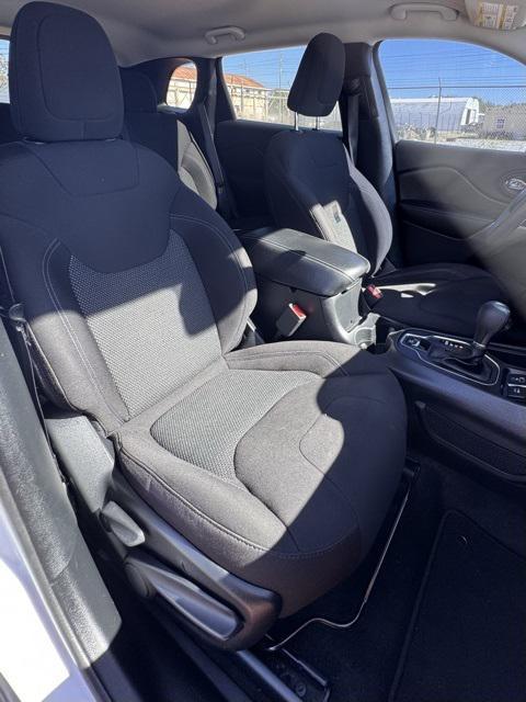 used 2020 Jeep Cherokee car, priced at $17,000