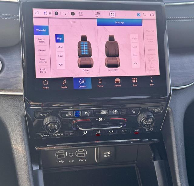 new 2025 Jeep Grand Cherokee car, priced at $60,750