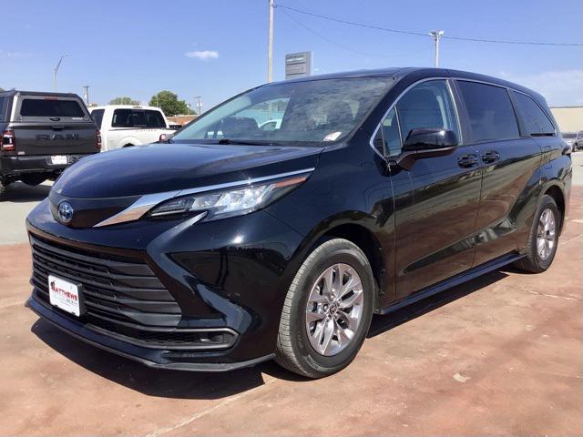 used 2023 Toyota Sienna car, priced at $37,000