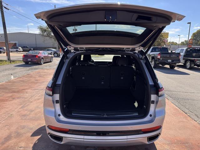 new 2025 Jeep Grand Cherokee car, priced at $62,750