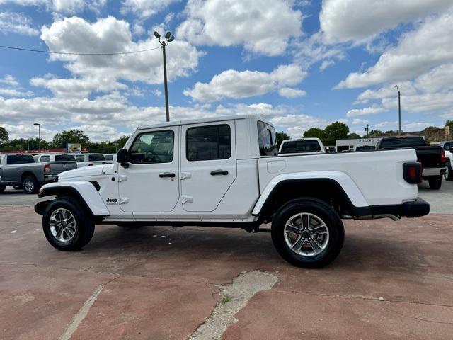 new 2024 Jeep Gladiator car, priced at $52,987