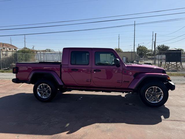 new 2024 Jeep Gladiator car, priced at $54,987