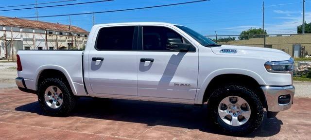 new 2025 Ram 1500 car, priced at $43,487