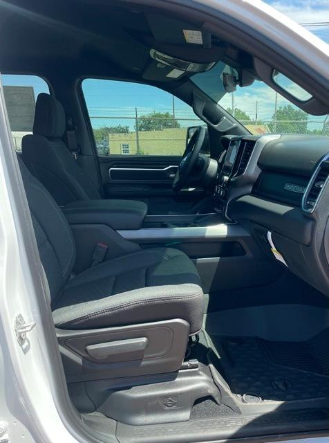 new 2025 Ram 1500 car, priced at $43,487