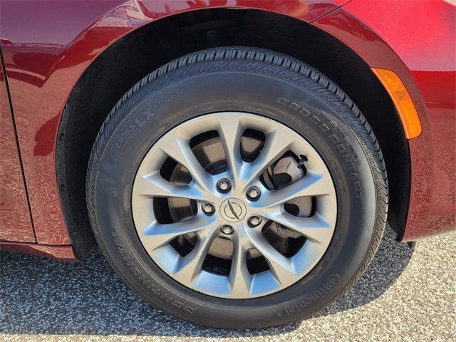 used 2023 Chrysler Pacifica car, priced at $33,500