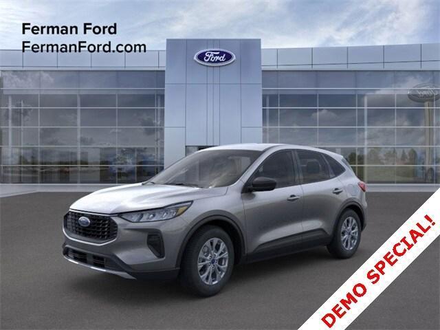 new 2025 Ford Escape car, priced at $24,995