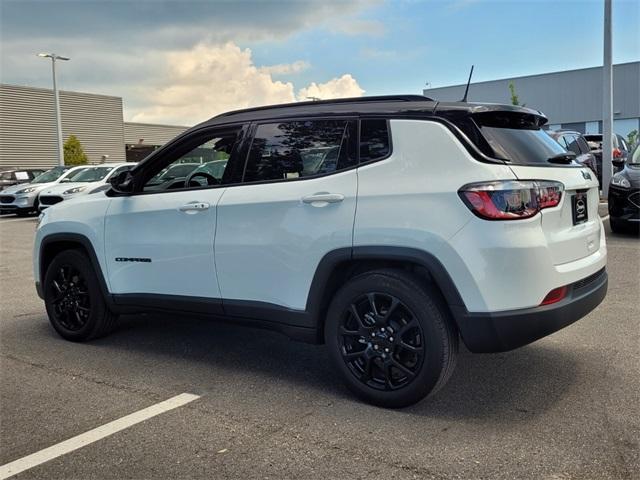 used 2022 Jeep Compass car, priced at $22,405