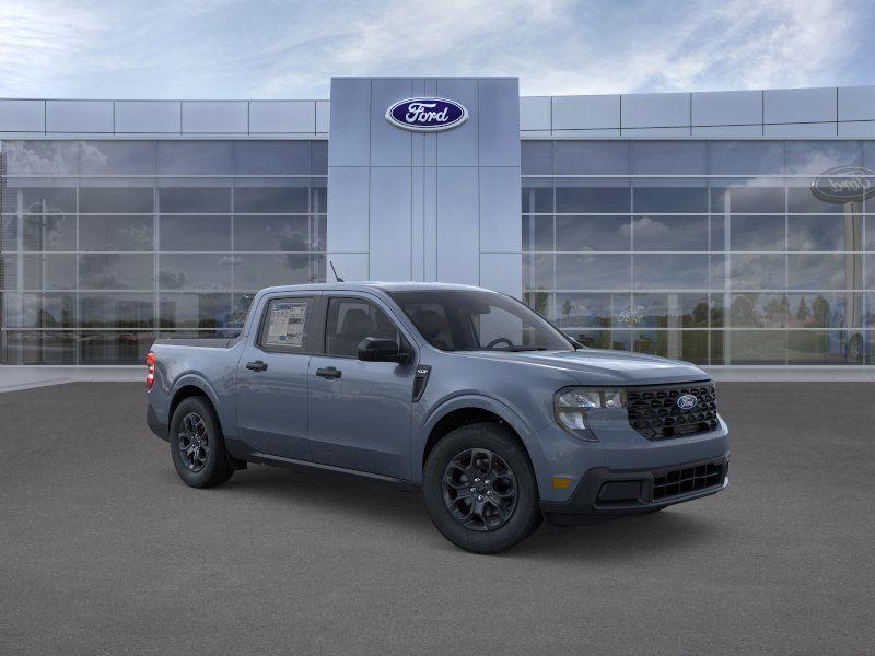 new 2025 Ford Maverick car, priced at $32,495