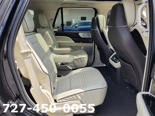 used 2021 Lincoln Navigator car