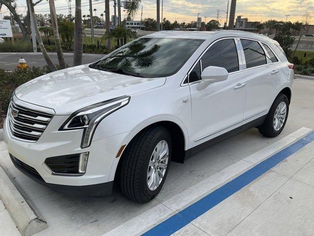 used 2017 Cadillac XT5 car, priced at $18,500