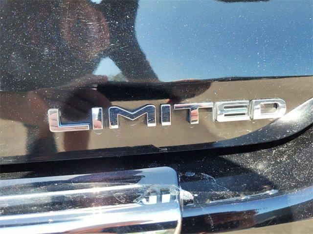 used 2020 Toyota Highlander car, priced at $26,980
