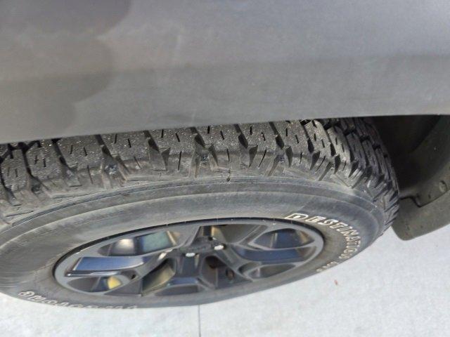 used 2021 Jeep Cherokee car, priced at $20,925