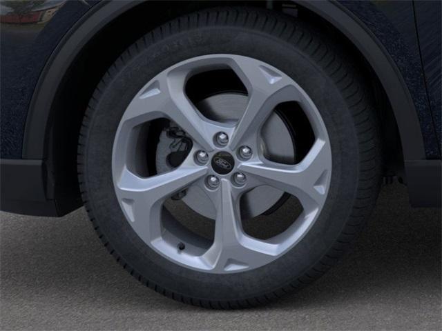new 2025 Ford Escape car, priced at $27,995