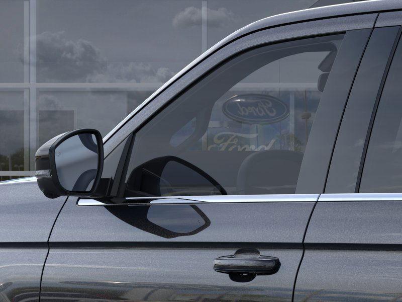 new 2025 Ford Expedition car, priced at $79,235