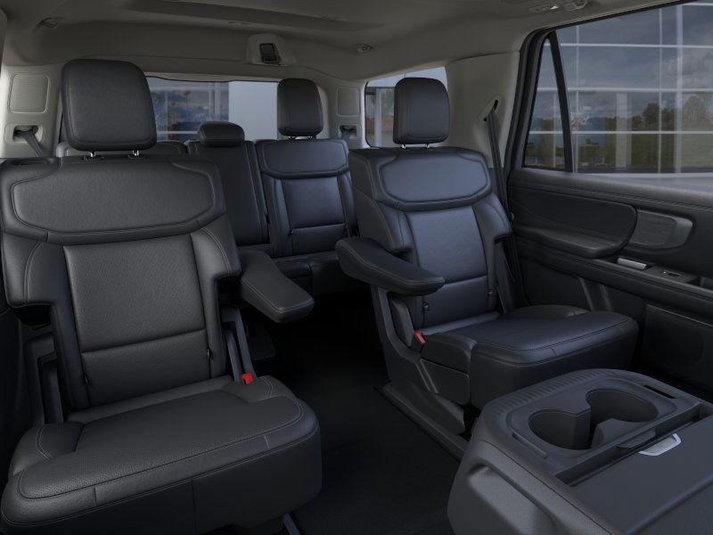 new 2025 Ford Expedition car, priced at $79,235