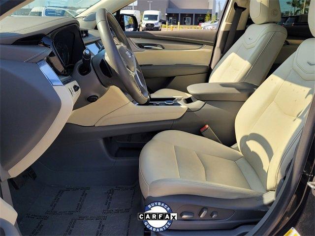 used 2021 Cadillac XT5 car, priced at $26,500