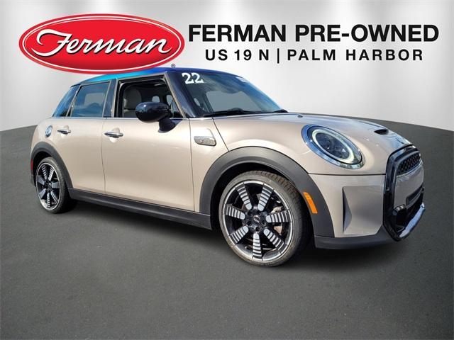 used 2022 MINI Hardtop car