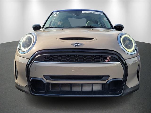 used 2022 MINI Hardtop car, priced at $24,995