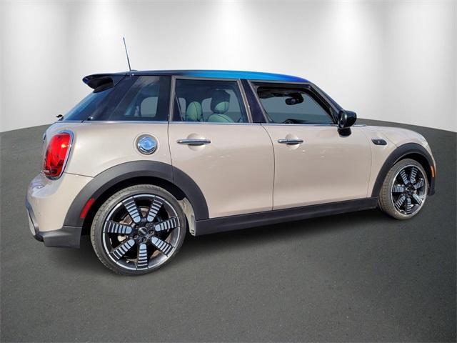 used 2022 MINI Hardtop car, priced at $24,995