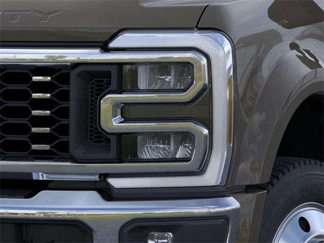 new 2026 Ford F-450 car, priced at $105,335