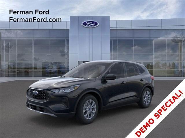 new 2025 Ford Escape car, priced at $24,955