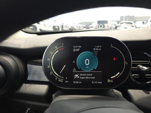 used 2023 MINI Hardtop car, priced at $26,420