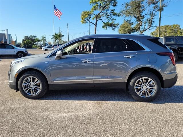 used 2021 Cadillac XT5 car, priced at $30,820