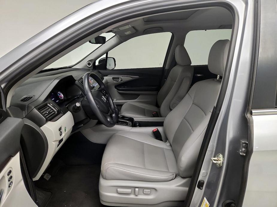 used 2020 Honda Pilot car, priced at $27,998