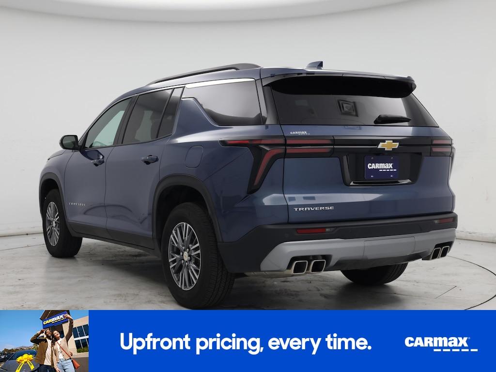 used 2025 Chevrolet Traverse car, priced at $37,998