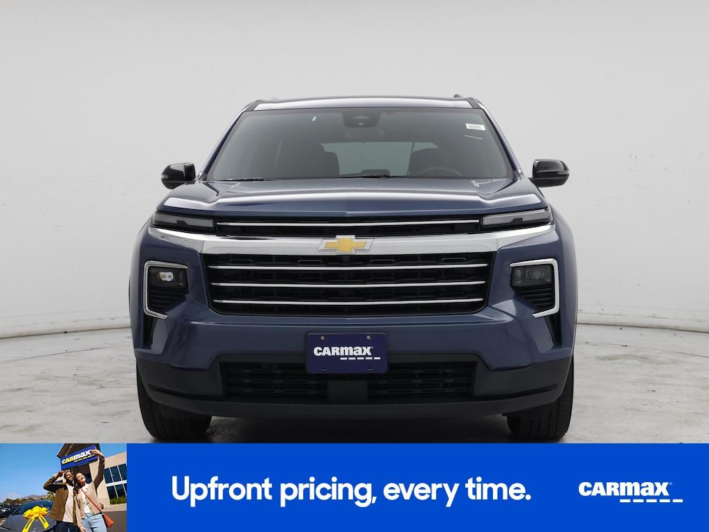 used 2025 Chevrolet Traverse car, priced at $37,998