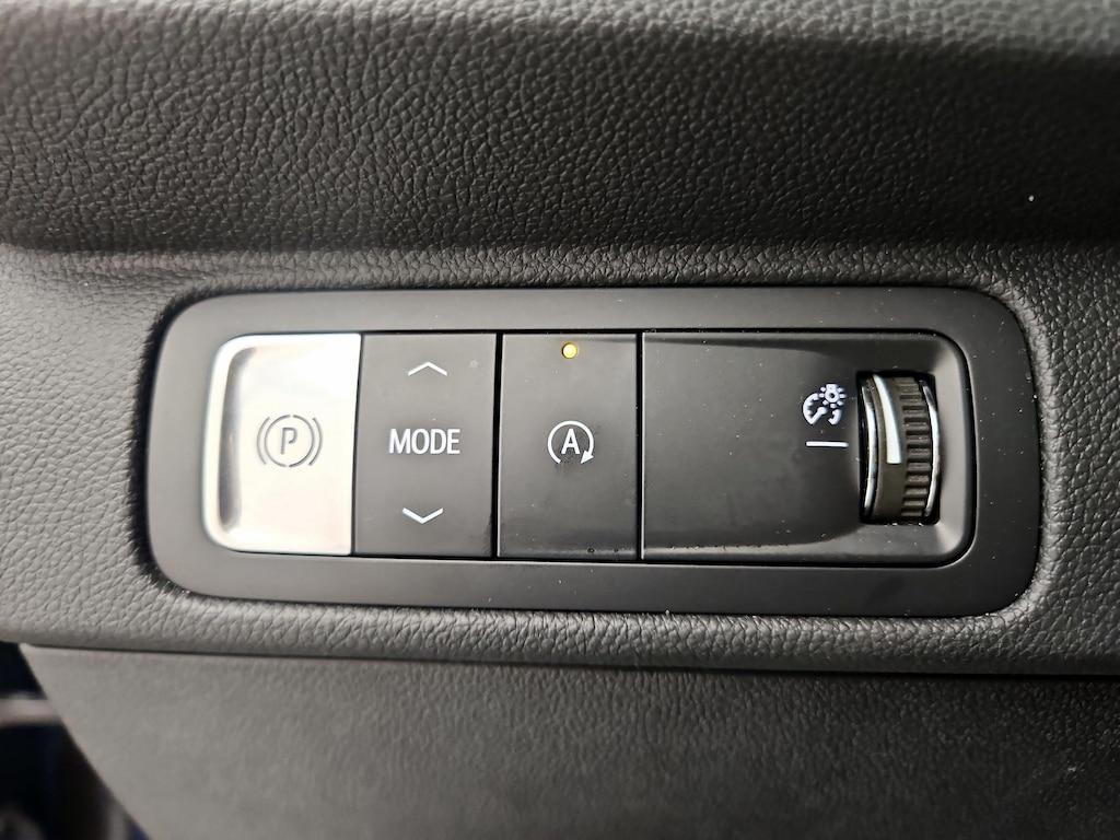 used 2025 Chevrolet Traverse car, priced at $37,998