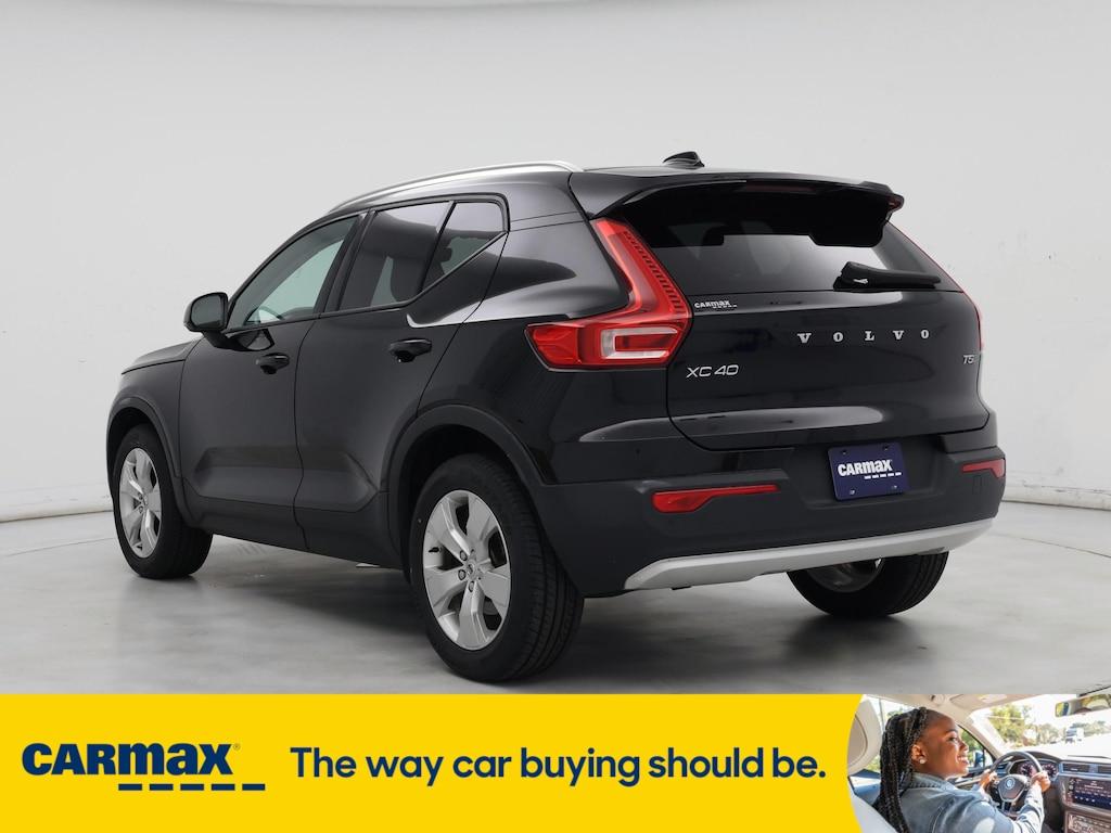 used 2022 Volvo XC40 car, priced at $24,998