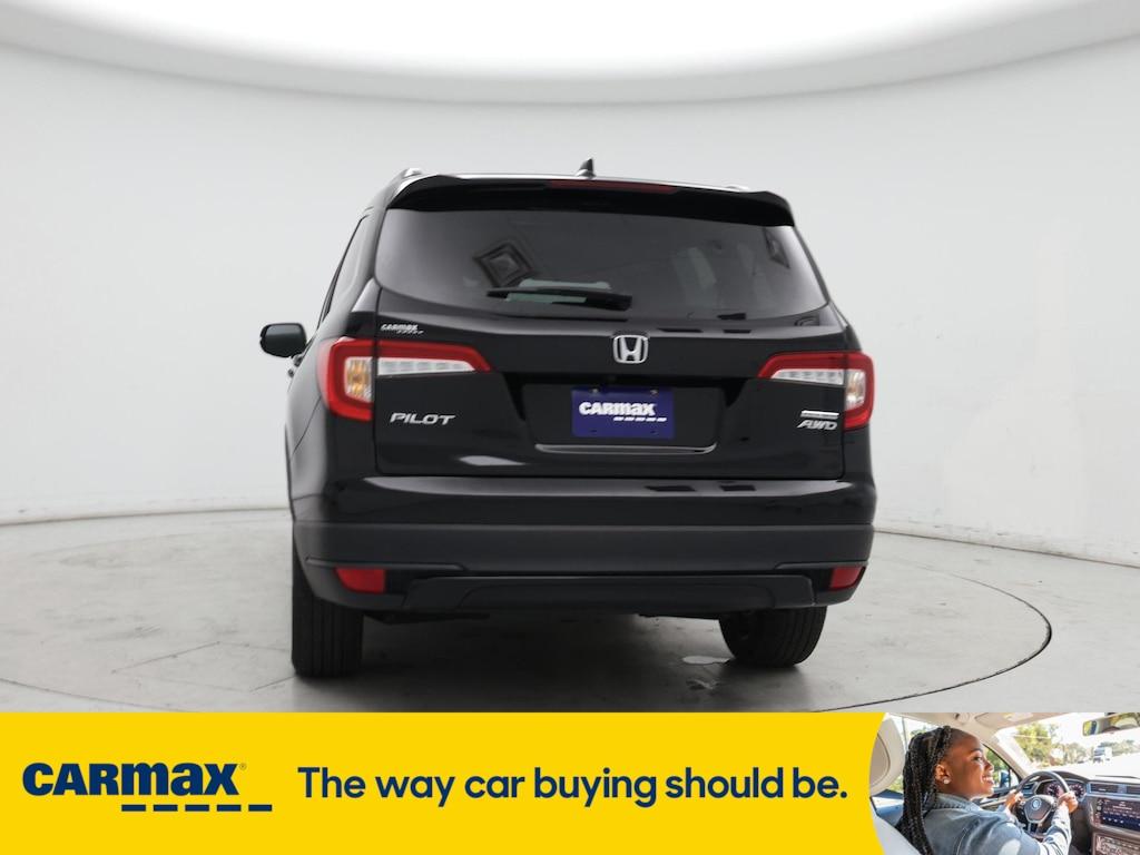 used 2022 Honda Pilot car, priced at $34,998