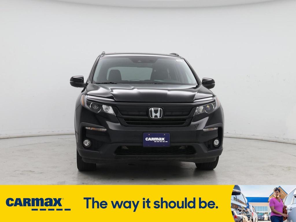 used 2022 Honda Pilot car, priced at $34,998