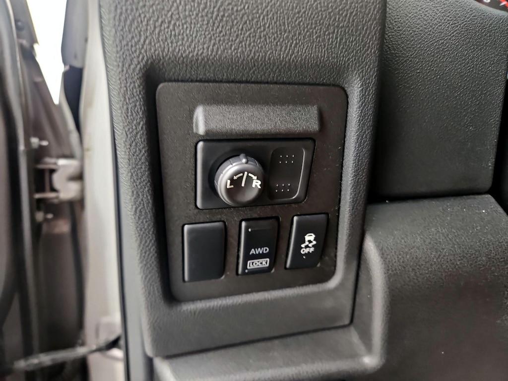 used 2015 Nissan Rogue Select car, priced at $13,998